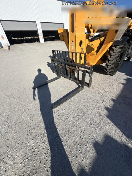 2019 JCB 510-56 74 HP w/Open ROPS, Beacon, Aux Hydraulics, Worklights, Solid Tires w/60" Carriage/Forks