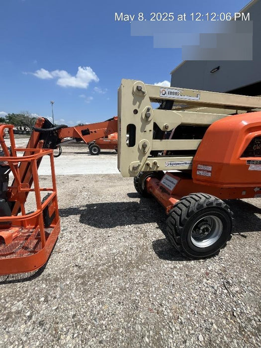 2019 JLG 450AJ