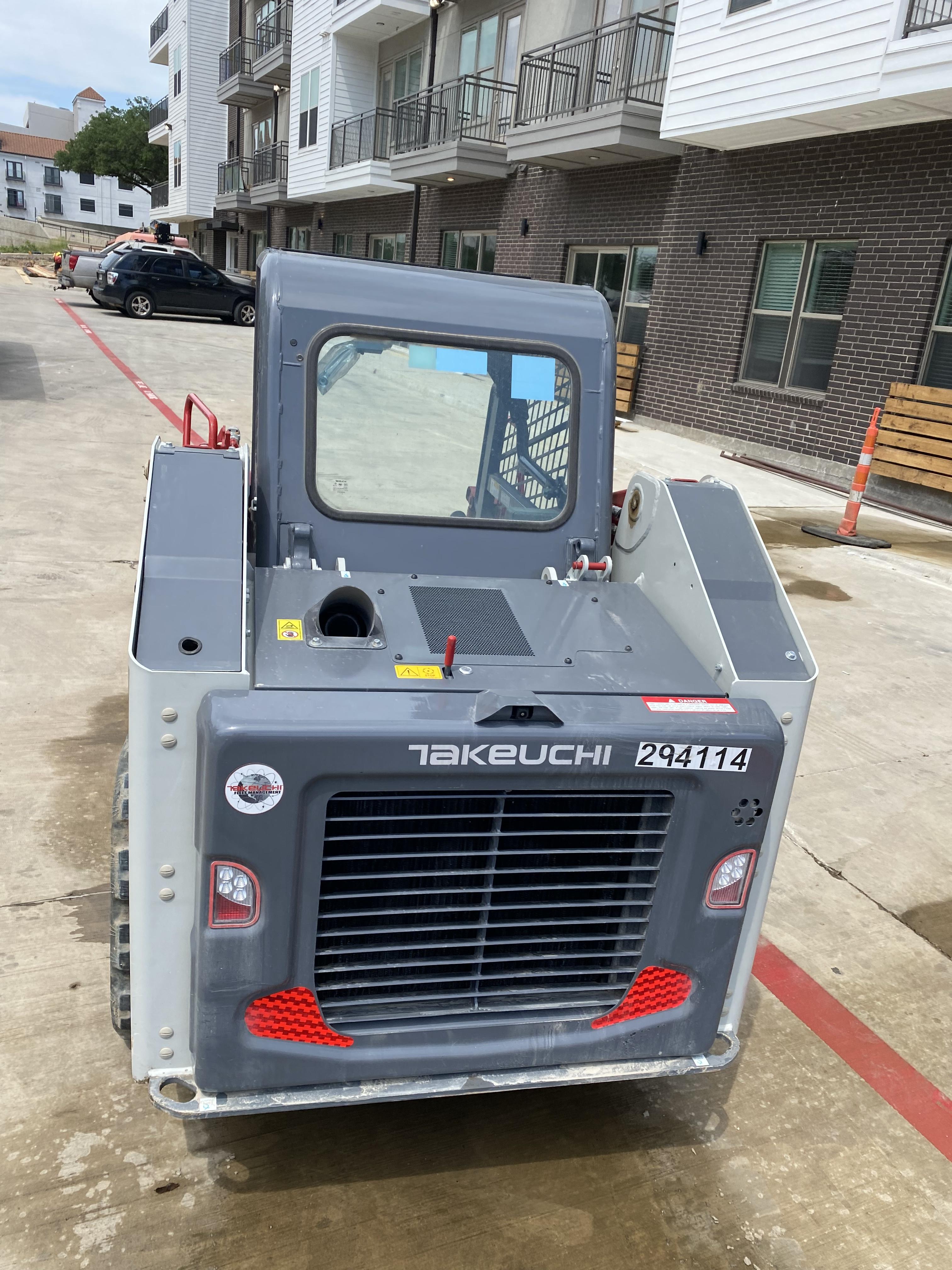 2023 TAKEUCHI TL6R