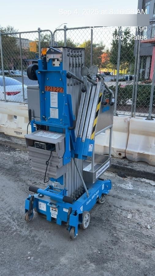 2020 GENIE AWP-30S