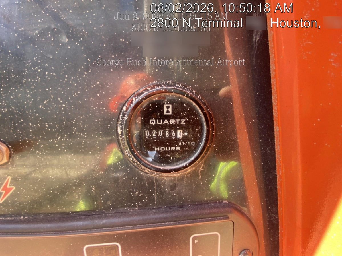 2022 JLG 660SJ