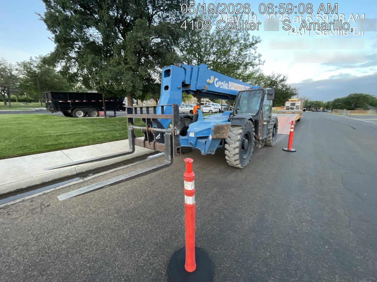 2018 Genie GTH-1056 Genie GTH-1056 w/CAB, Solid Tires, Work Lights, 60" carriage/forks, cab mesh, beacon