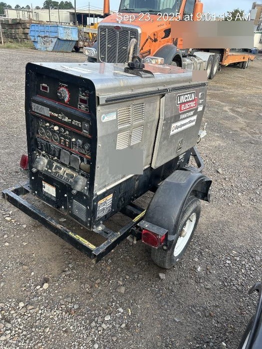 2019 Lincoln Electric Vantage 322 Welder Ready-Pak 3, Two wheel trailer, Fender and Light kit, Cable Rack