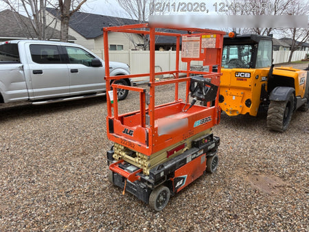 2022 JLG ES1330L