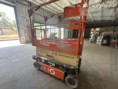 2022 JLG ES1932