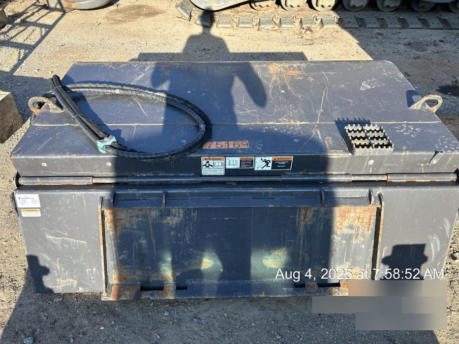 2020 PALADIN Sweepster SB72