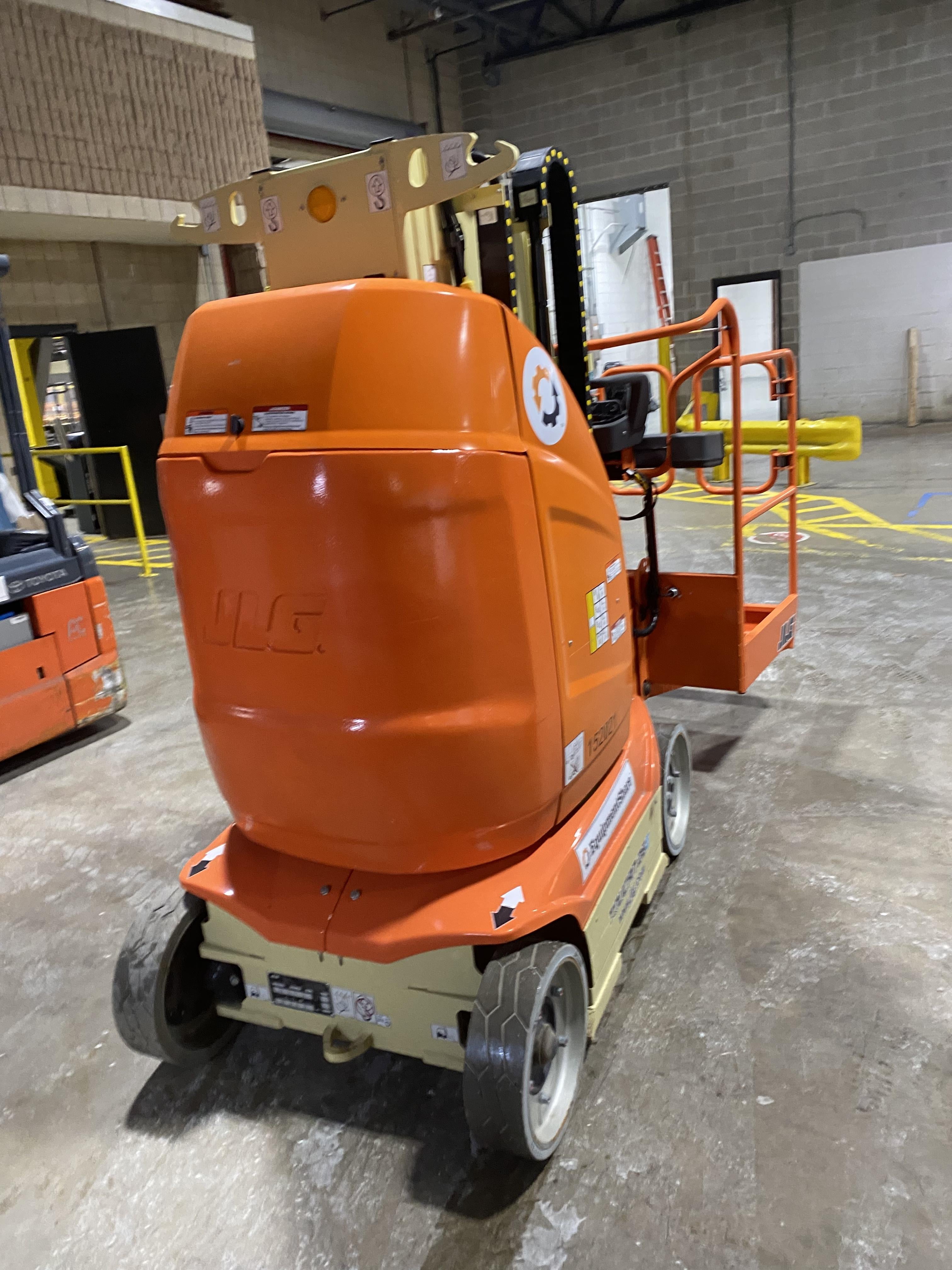 2021 JLG 26E