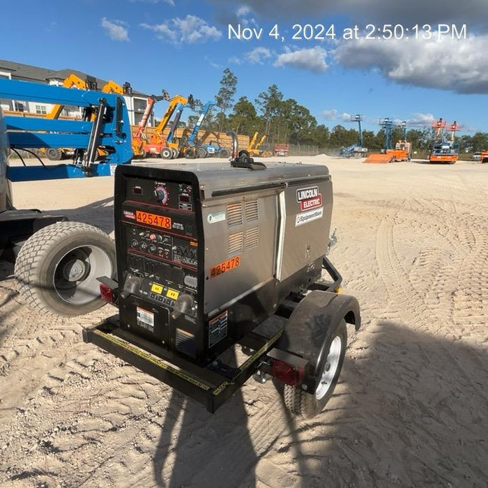 2024 Lincoln Electric LE400 Kubota V1505, Trlr, Cable Rack, Light Kit, ES Decals, T3