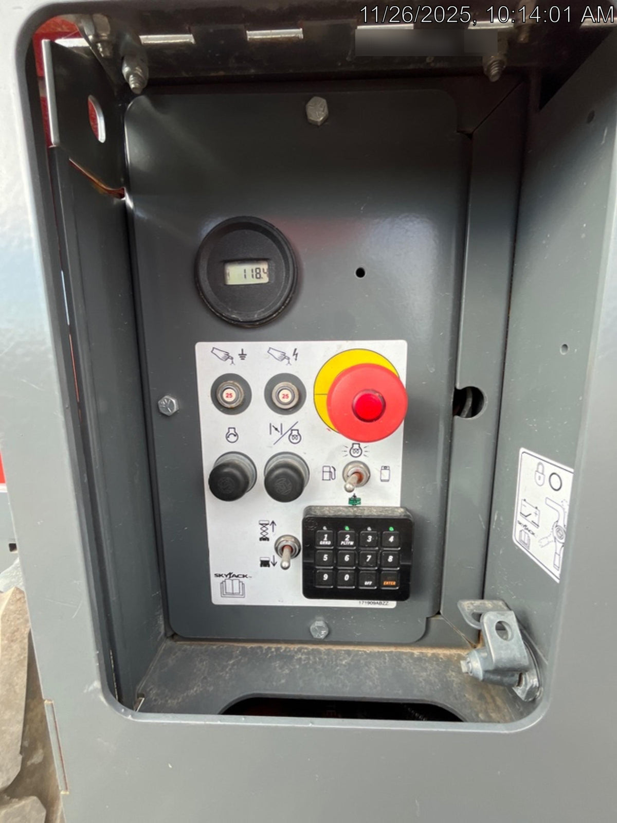 2024 SKYJACK SJ6826 RT