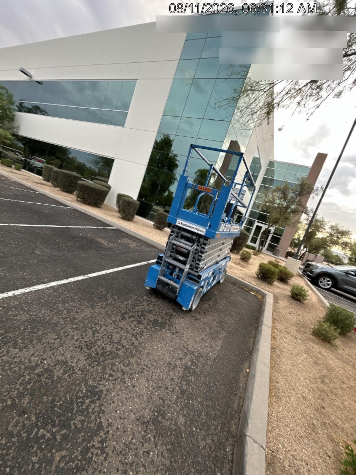 2023 GENIE GS-3232