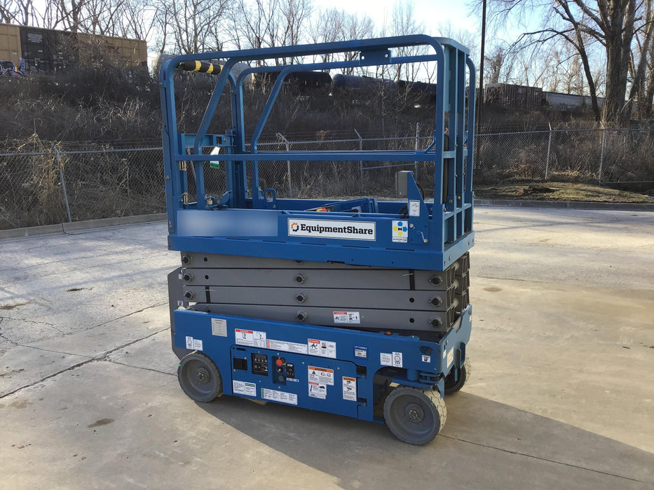 2020 Genie GS-1930 Solid Non Marking Tires, Beacon, Folding rails with half height swing gate