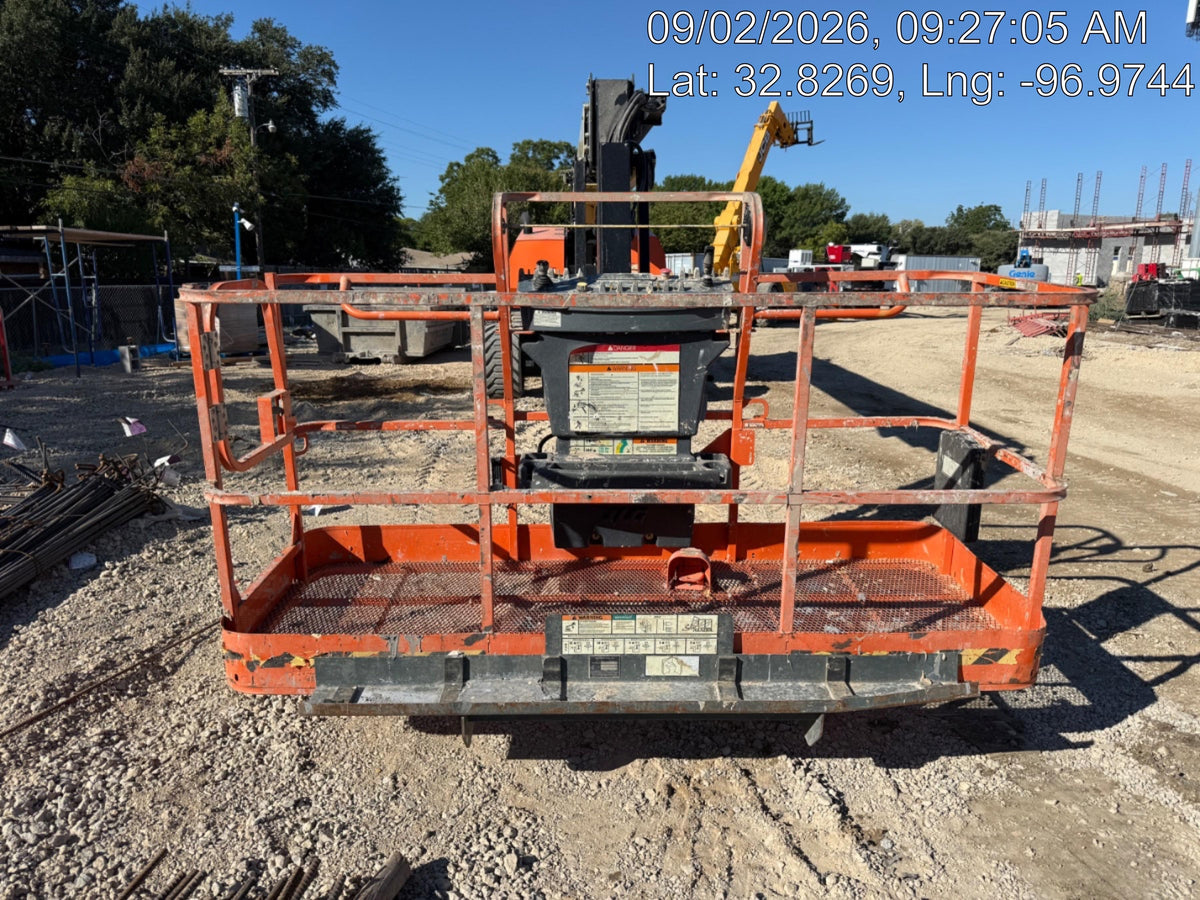 2023 JLG 860SJ