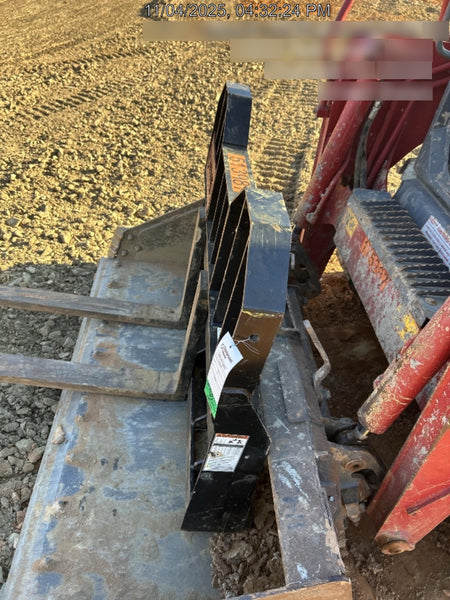 2025 VIRNIG 48" Pallet Forks - Virnig