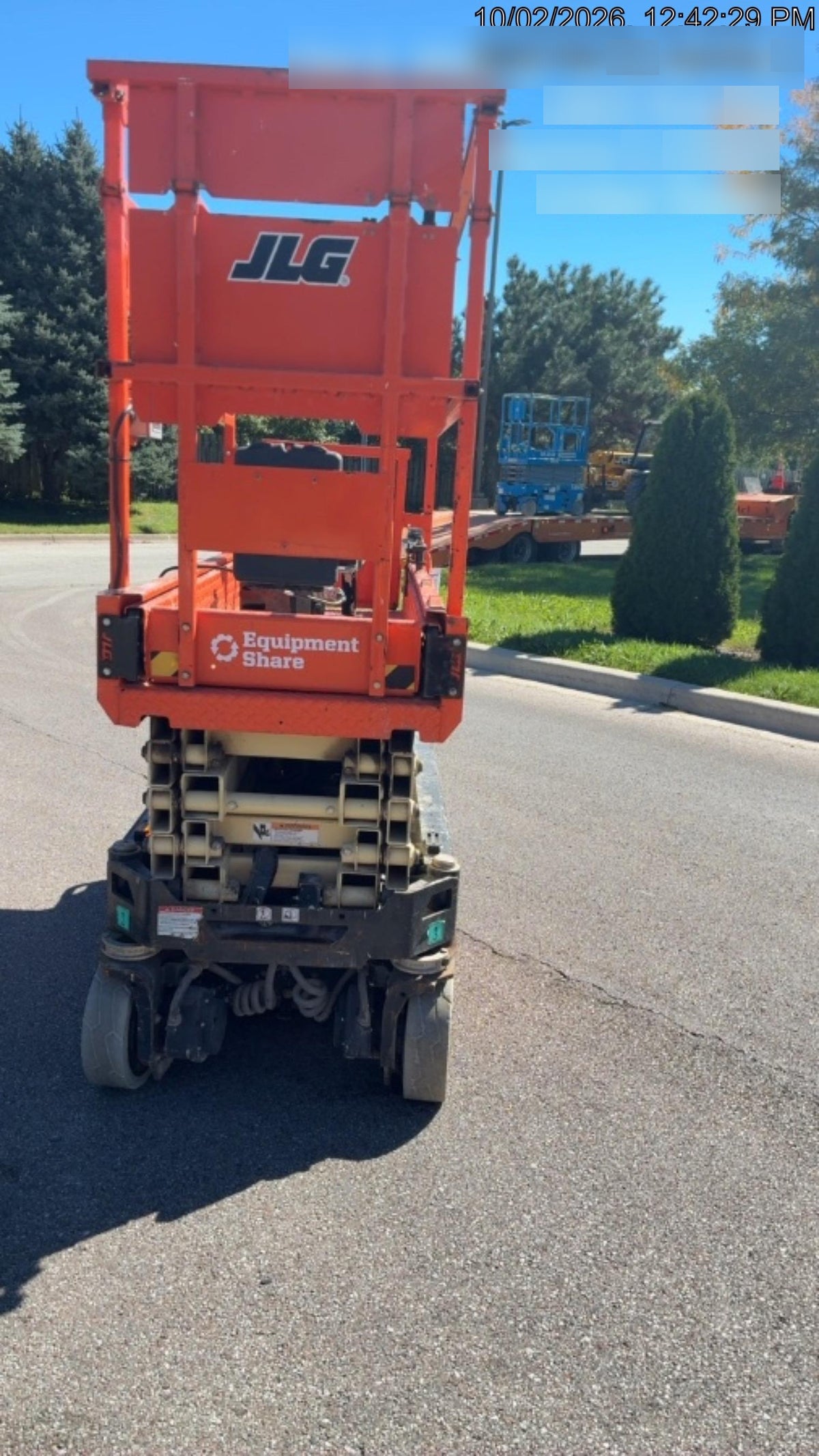 2022 JLG ES1932
