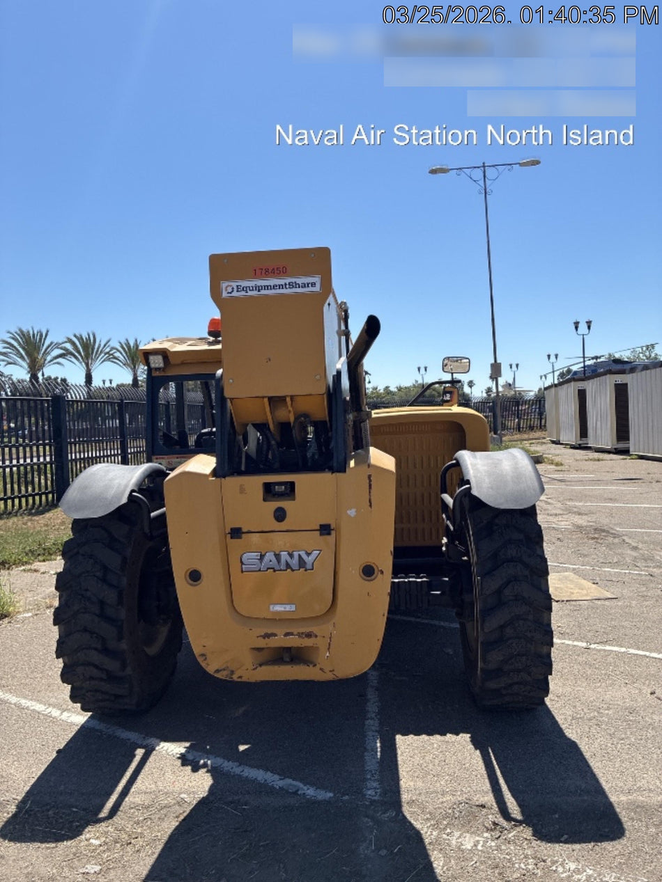 2021 SANY STH1056