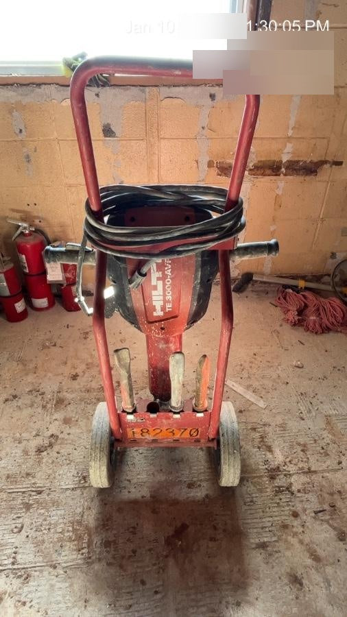 2021 HILTI TE 3000-AVR