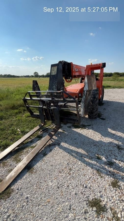 2018 Skytrak 10054 Skytrak 10054 10K Telehandler w/Open ROPS Solid Tires, LED Work Lights, Rotating Beacon, 60" Carriage/60" Forks