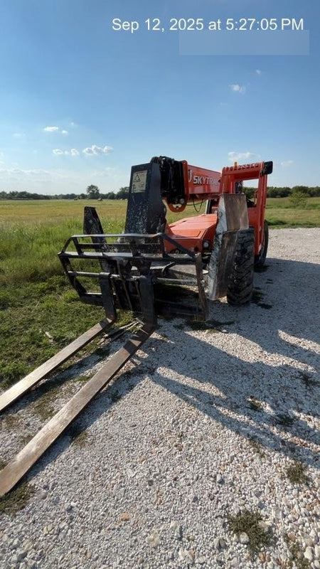 2018 Skytrak 10054 Skytrak 10054 10K Telehandler w/Open ROPS Solid Tires, LED Work Lights, Rotating Beacon, 60" Carriage/60" Forks