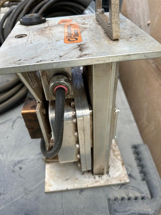 2022 WORKSITE LIGHTING PetroPRO Handy 24639