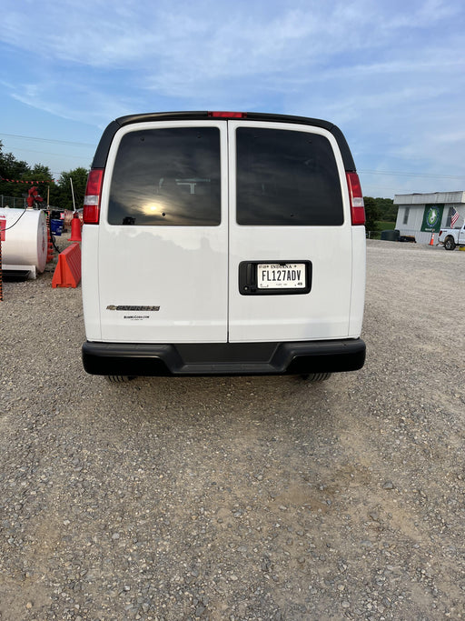 2023 CHEVROLET Express Van - Rental