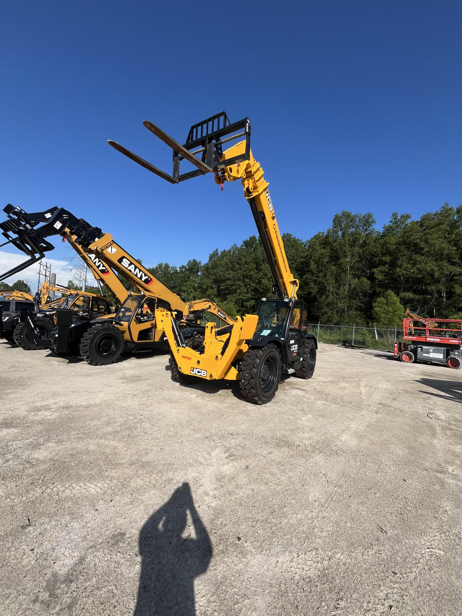 2025 JCB 510-56