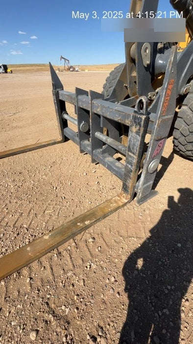 2023 SOLESBEE 96" Loader Fork Carriage - Solesbee