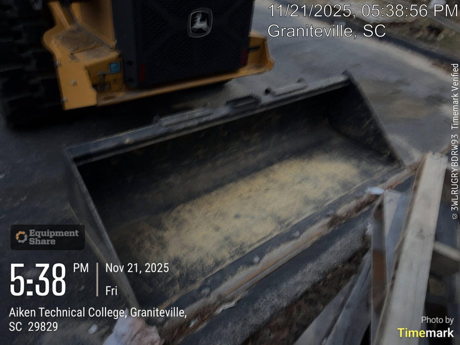 2025 JOHN DEERE 84" Bucket - John Deere