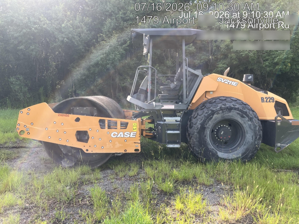2022 CASE SV211E
