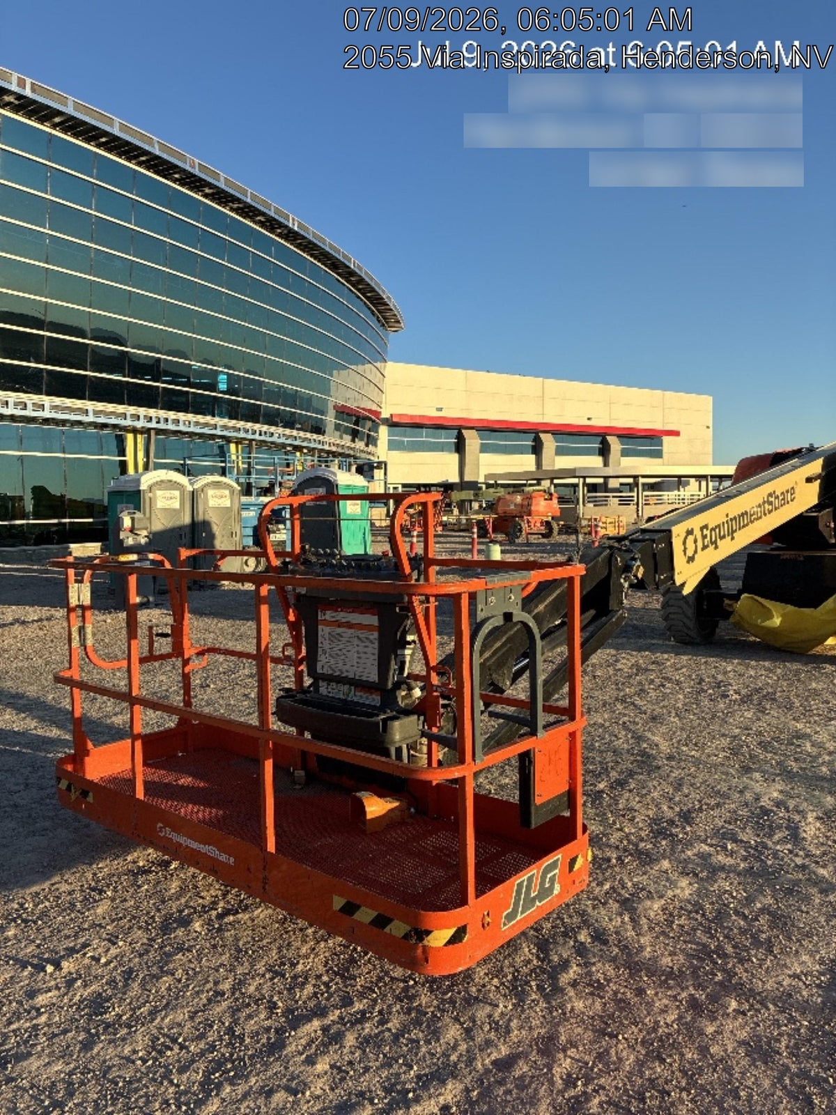 2025 JLG 660SJ