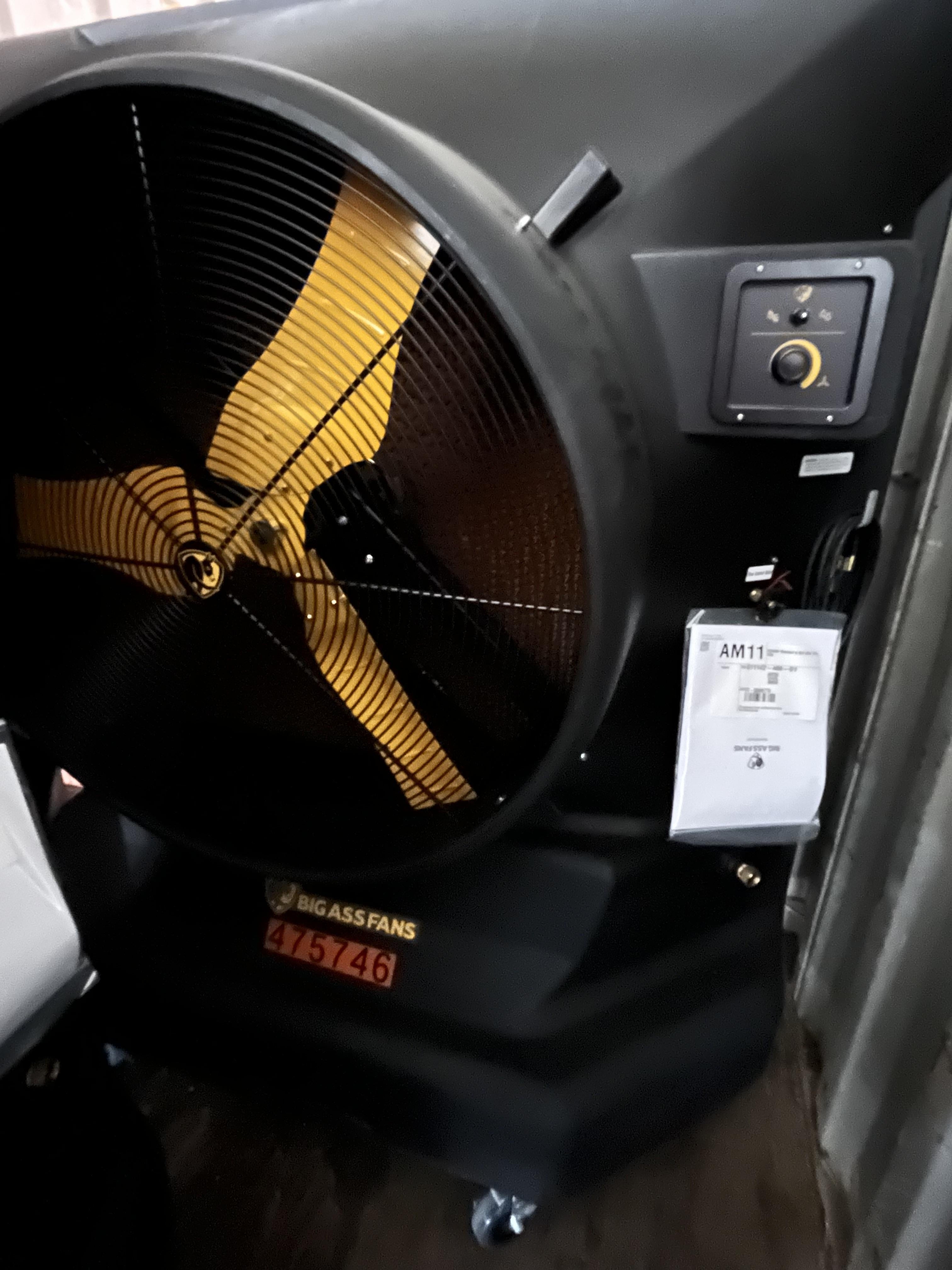 2024 BIG ASS FANS Cool Space 400