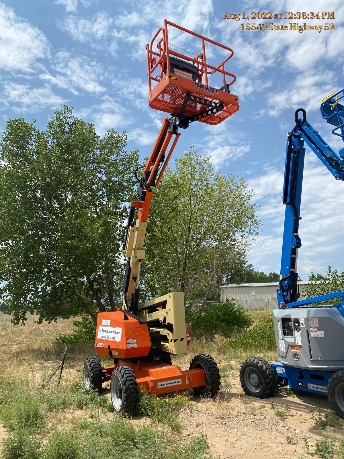 2022 JLG 340AJ