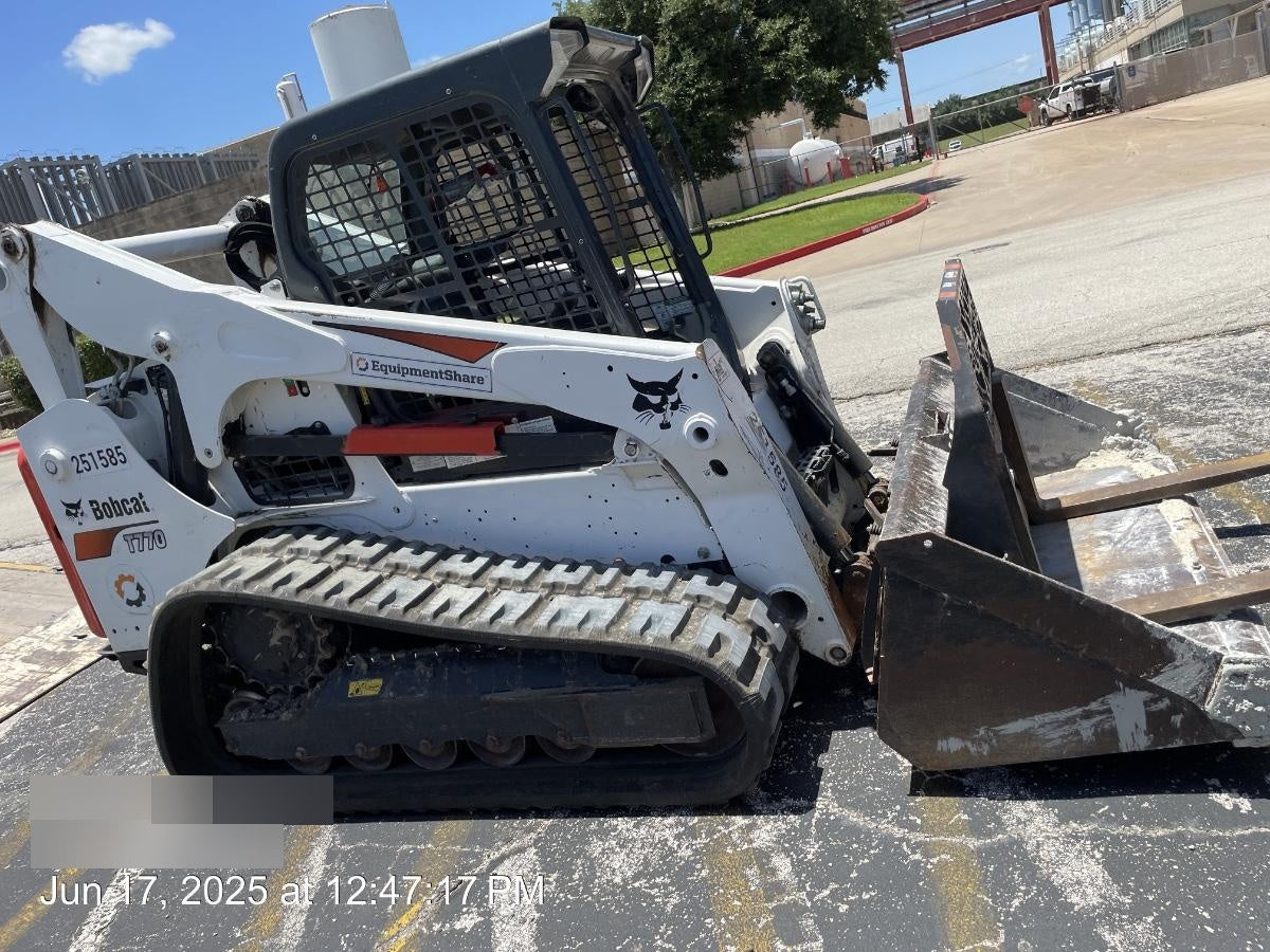 2020 EMKAY 48" Pallet Forks - Emkay