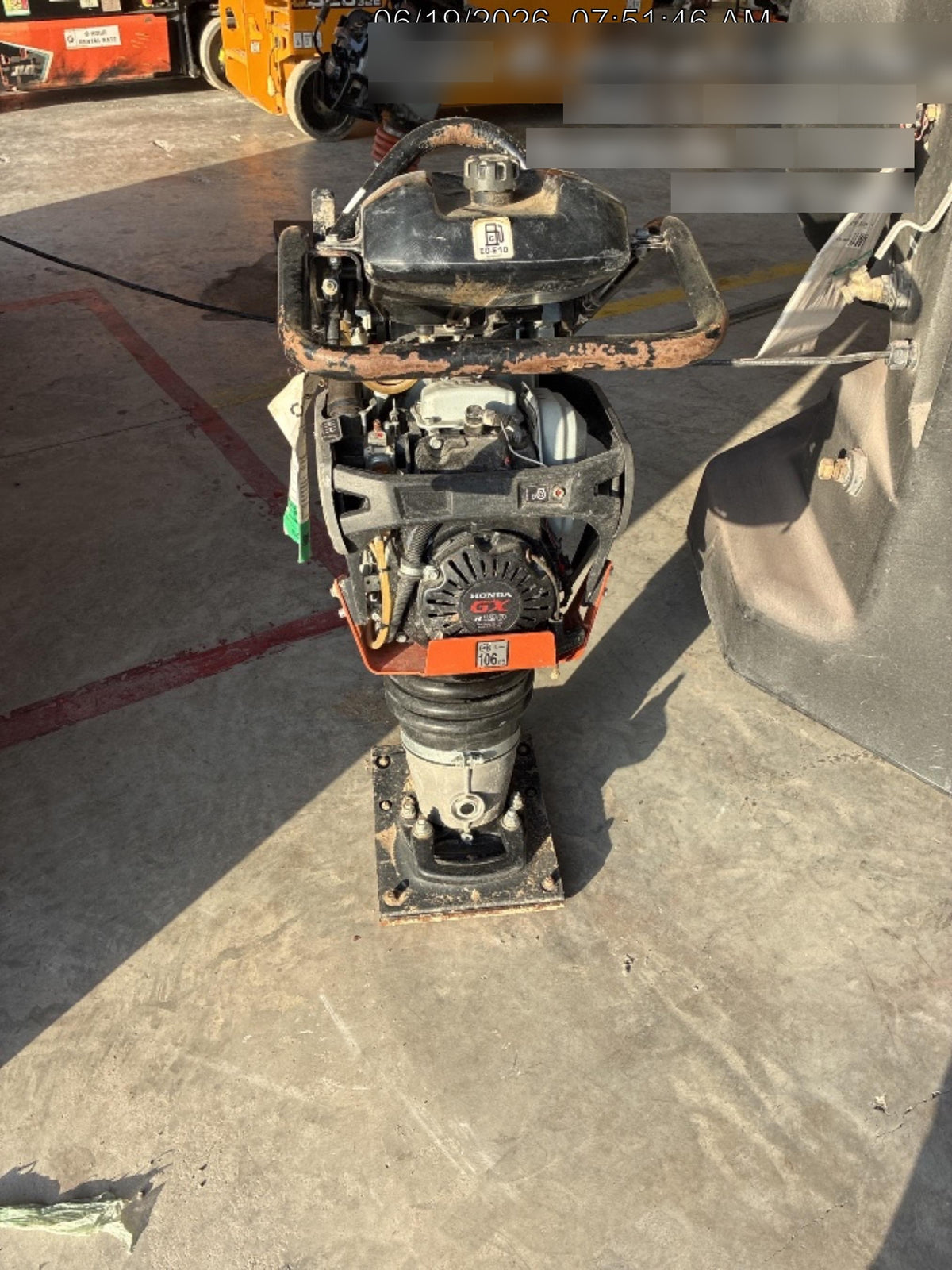 2025 HUSQVARNA LT6005