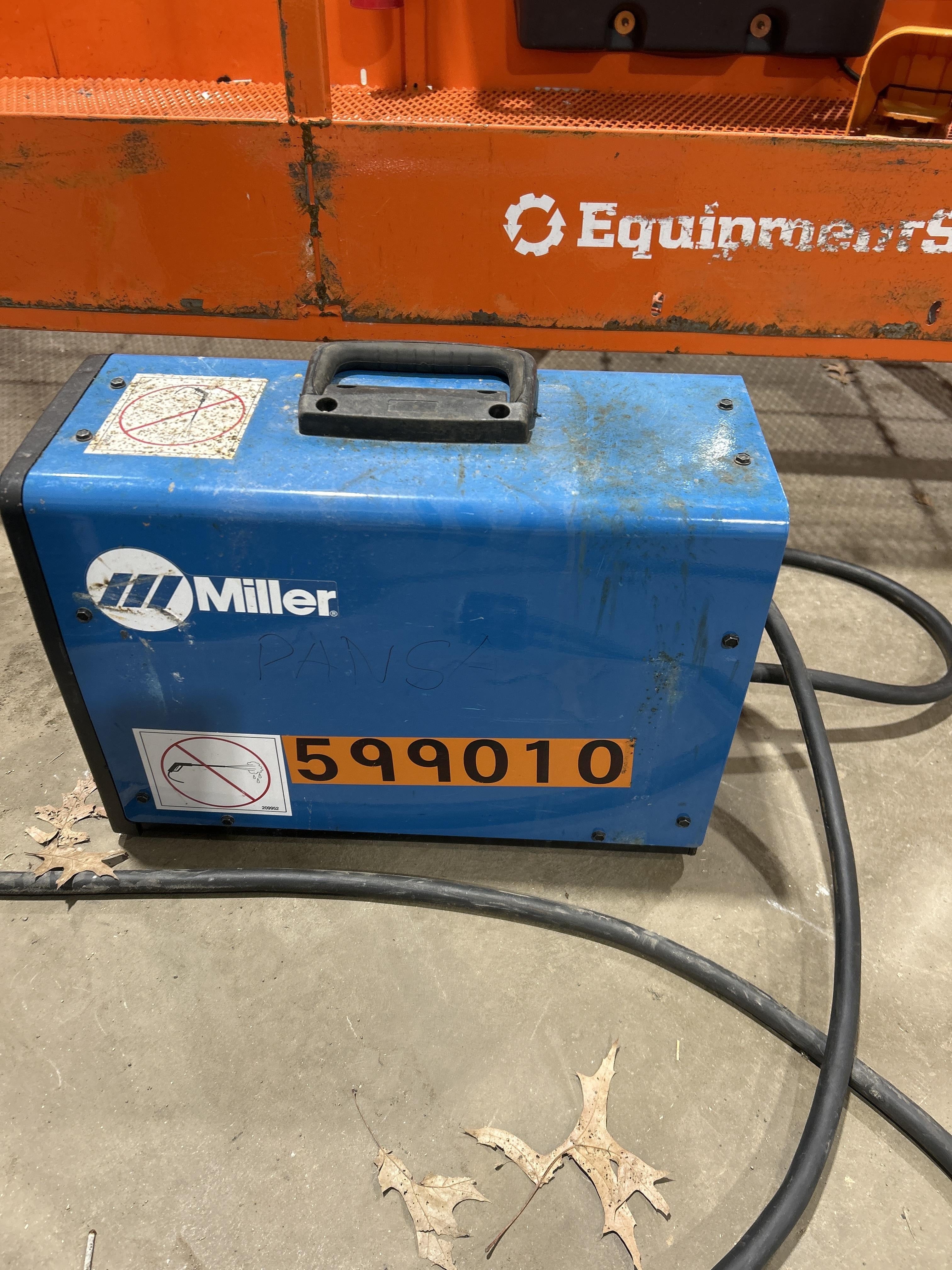 2025 MILLER ELECTRIC CST-282