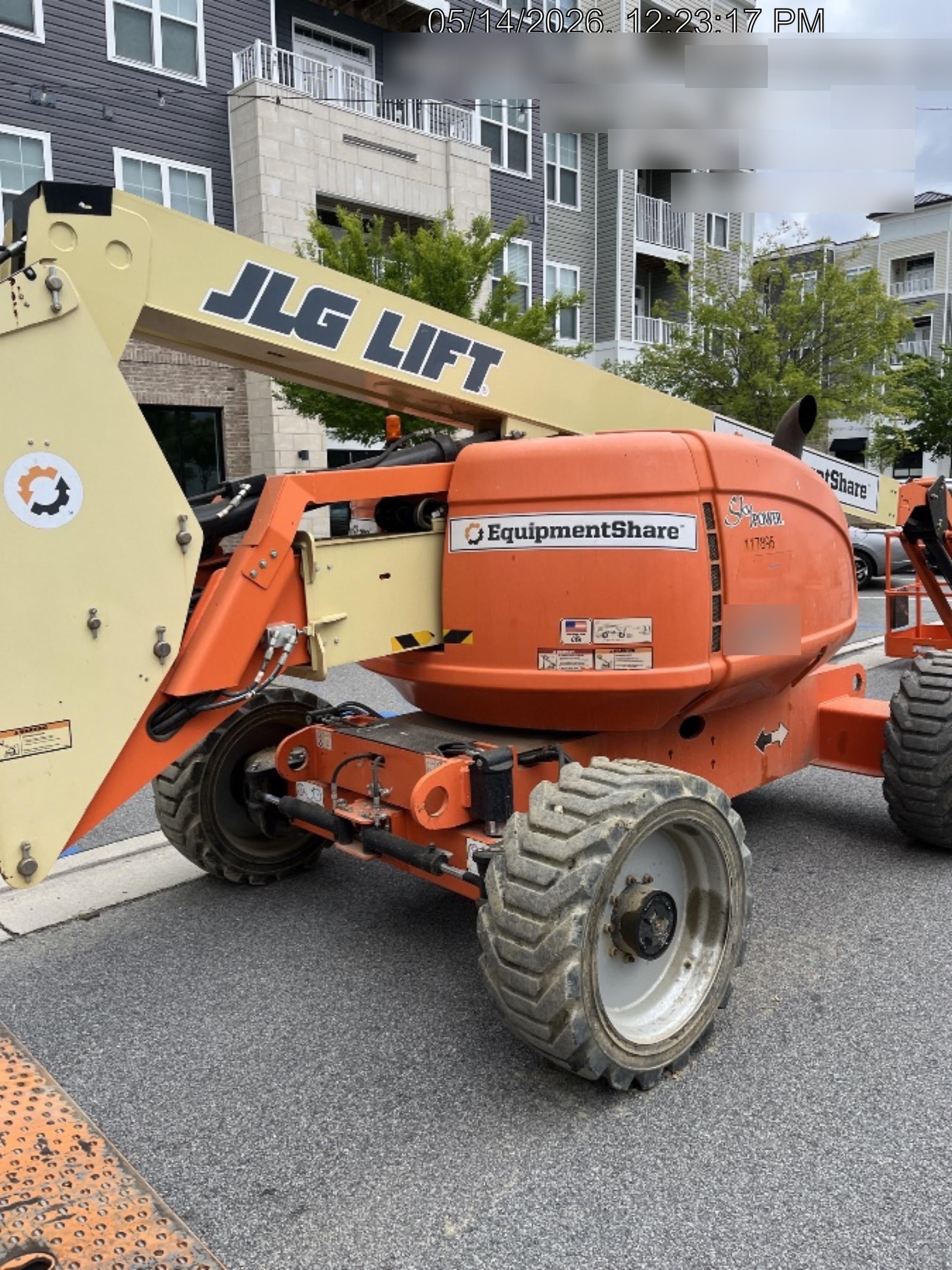 2021 JLG 600AJ