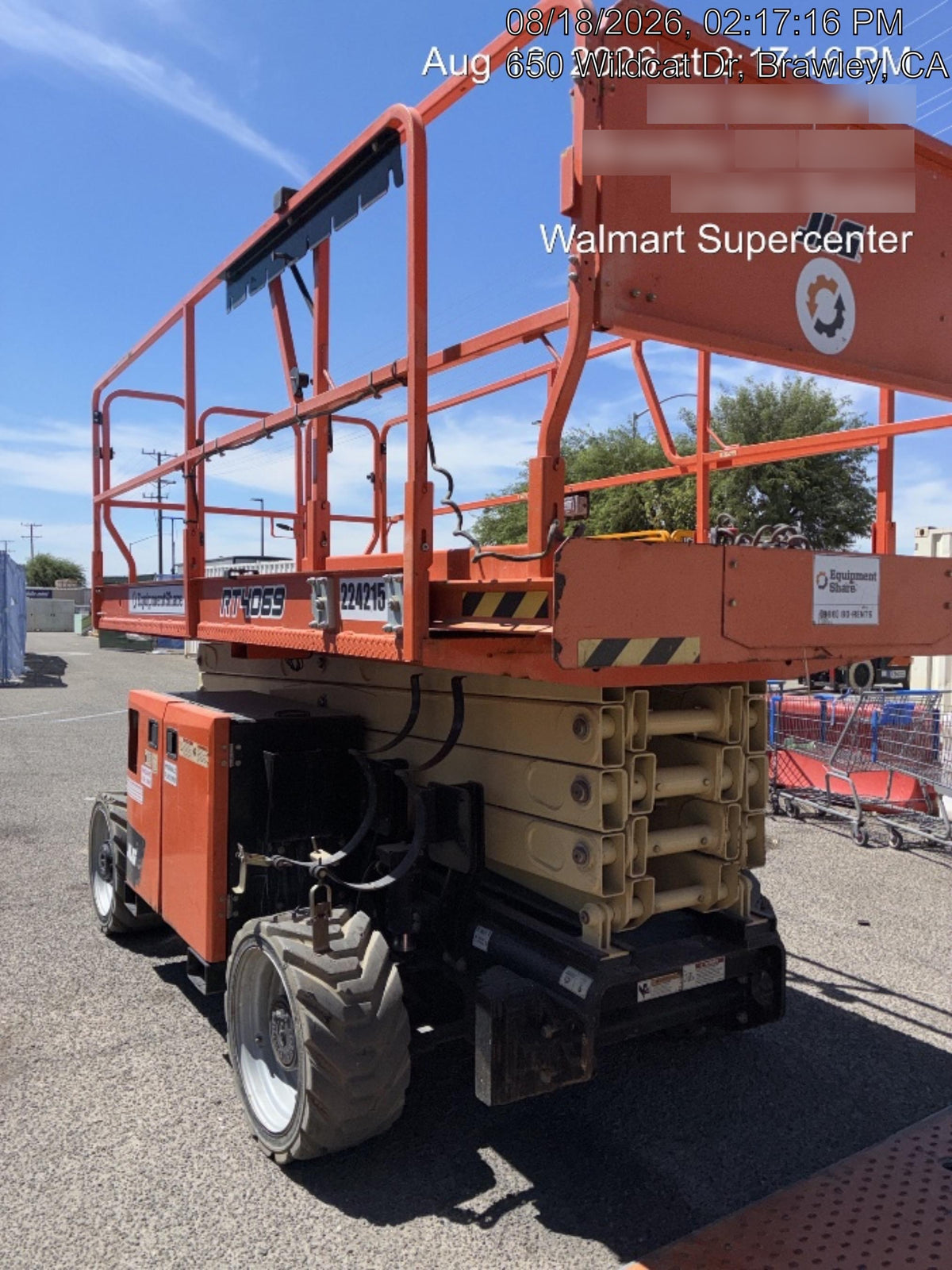 2022 JLG RT4069