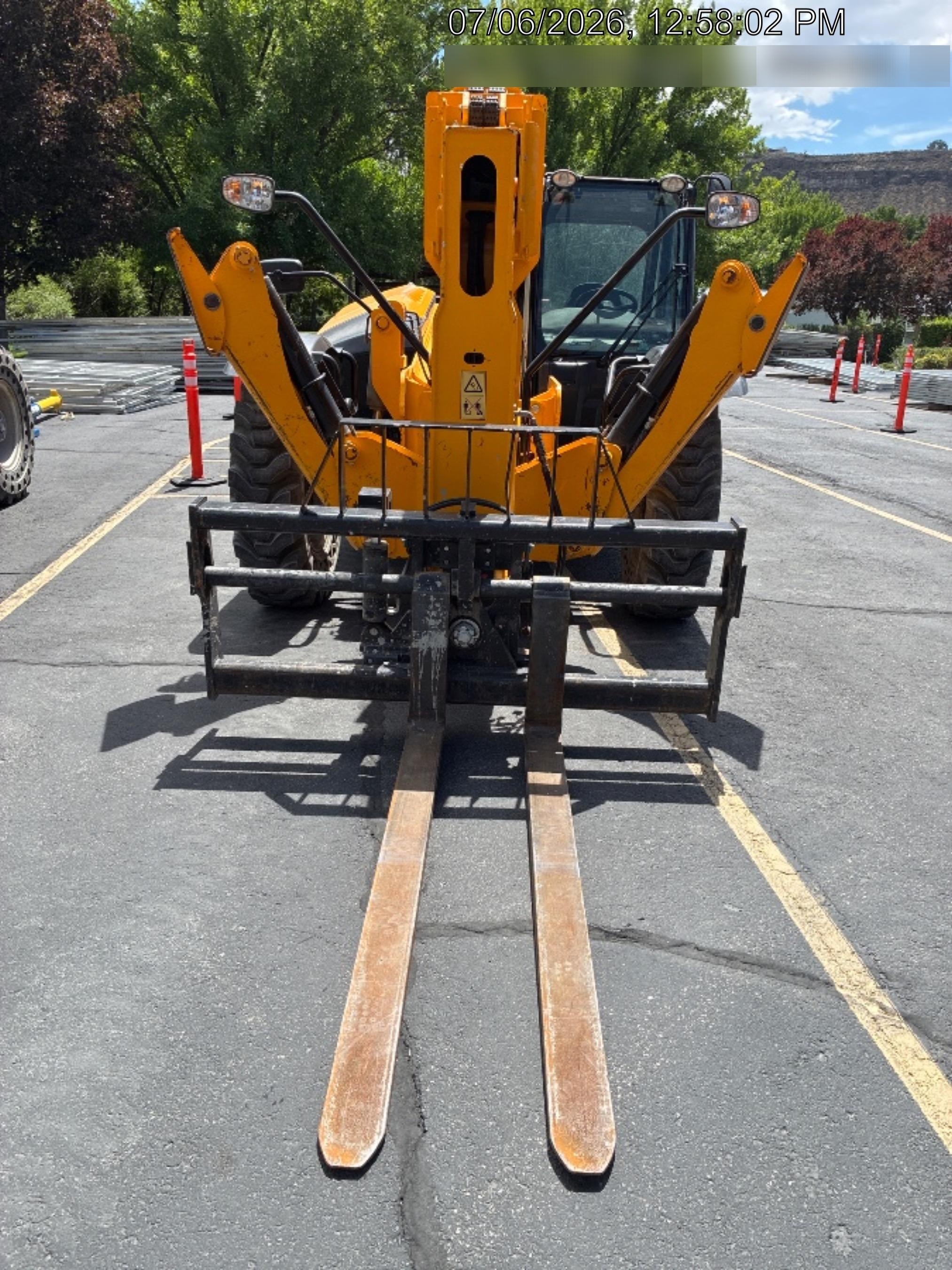 2023 JCB 514-56