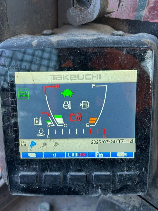 2023 TAKEUCHI TL8R2-CR
