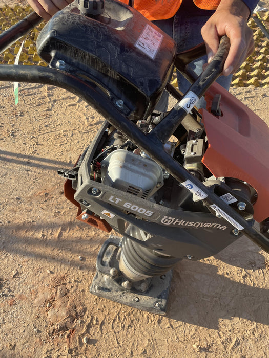 2024 HUSQVARNA LT6005