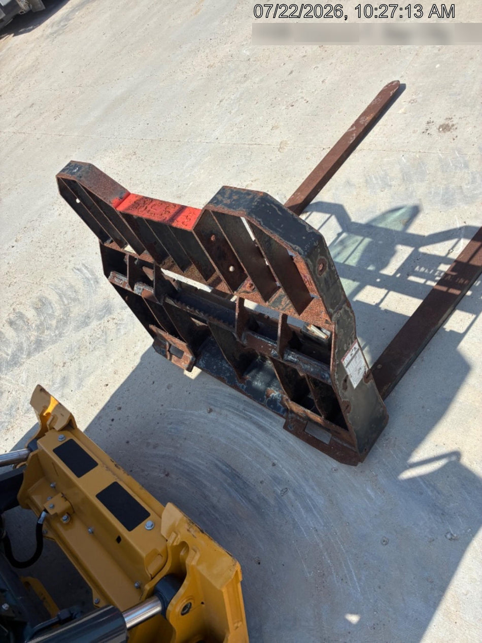 2024 VIRNIG 48" Pallet Forks - Virnig