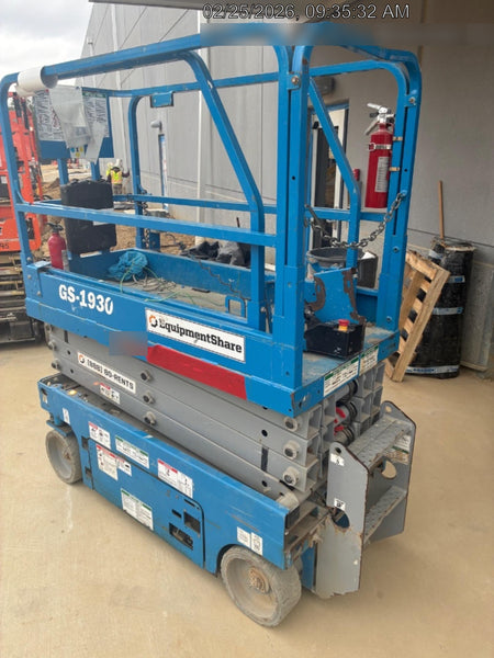 2020 Genie GS-1930 Fixed rails with chain entry gate - Pre A92.20