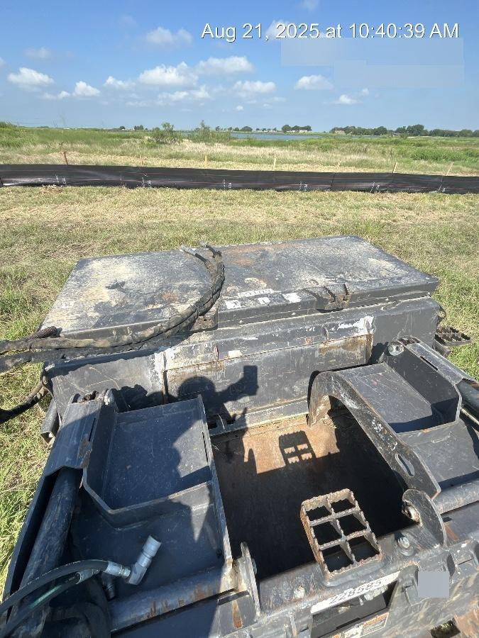 2020 PALADIN Sweepster 84