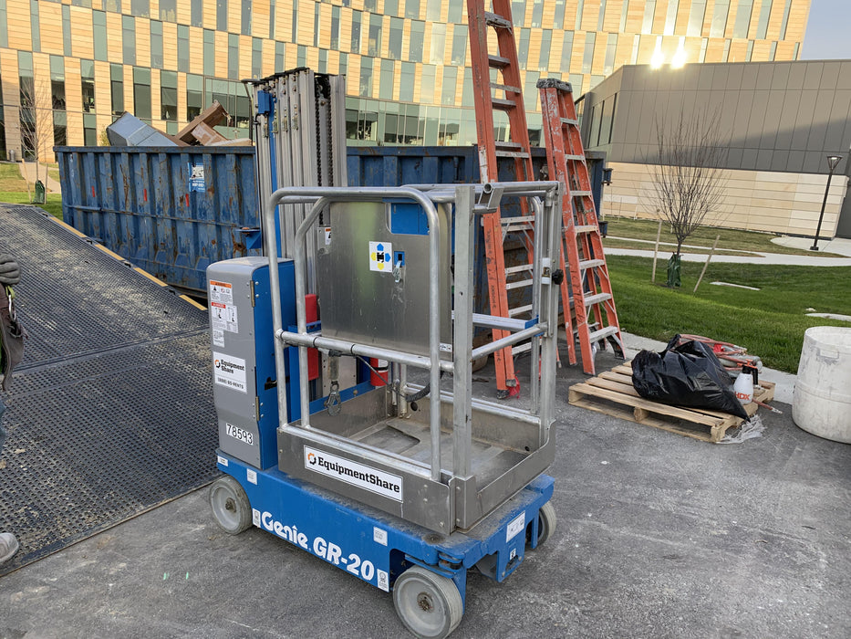 2020 GENIE GR-20