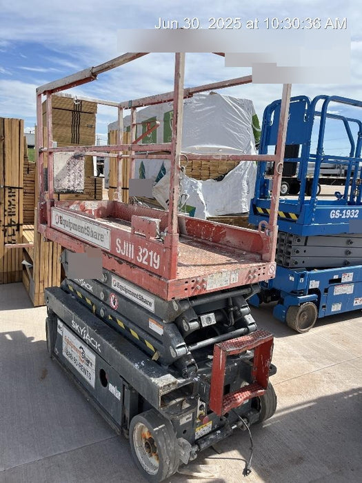 2017 Skyjack SJIII-3219 Skyjack SJ3219 w/Trojan Battery Set, Extended Warranty 5yr/5k hr