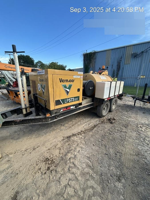 2022 Vac-Tron LP573XDT T4 Koehler Diesel Engine, 500 Gallon Debris Tank, x2 100 Gallon Water Tanks