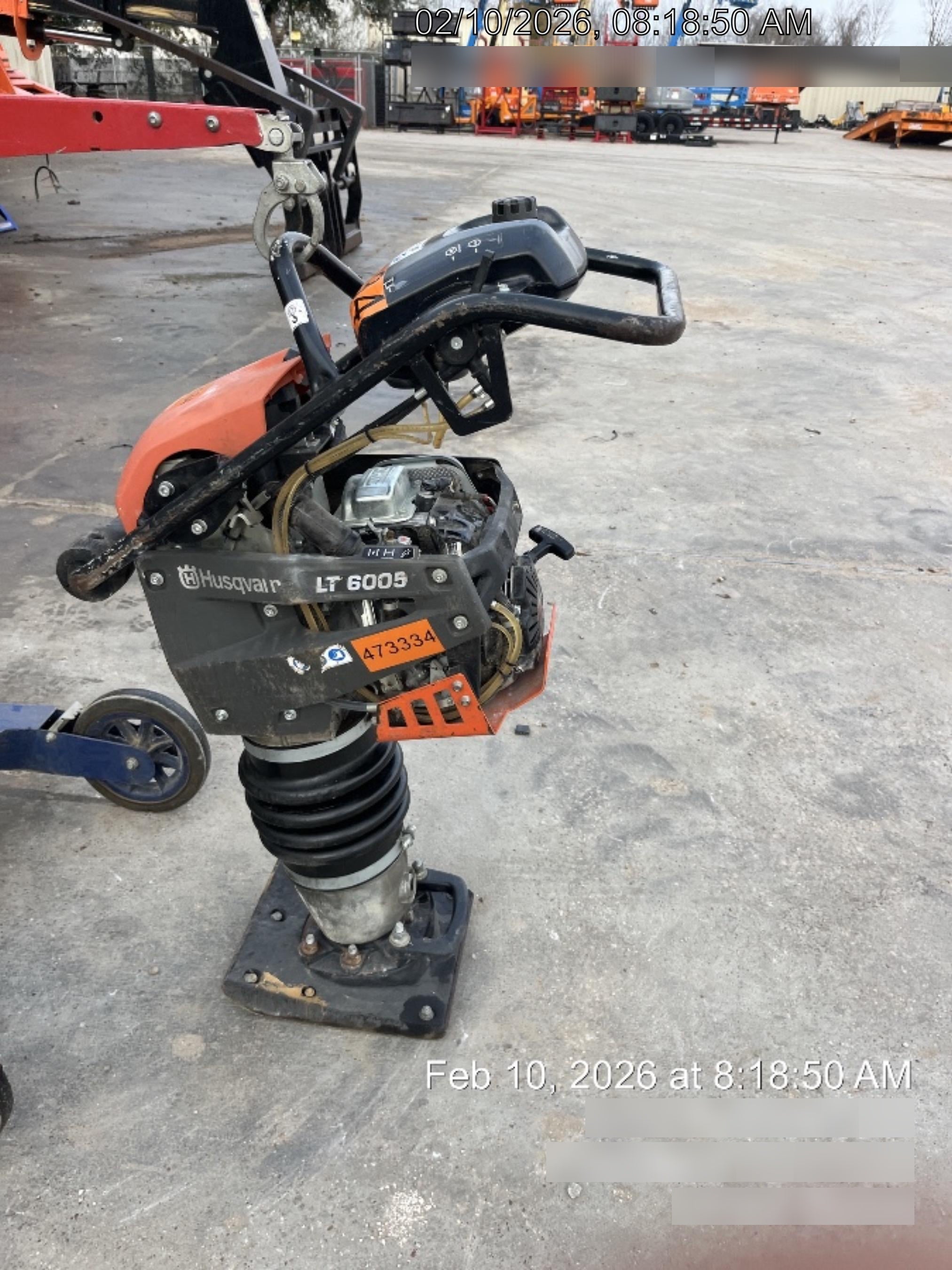 2024 HUSQVARNA LT6005