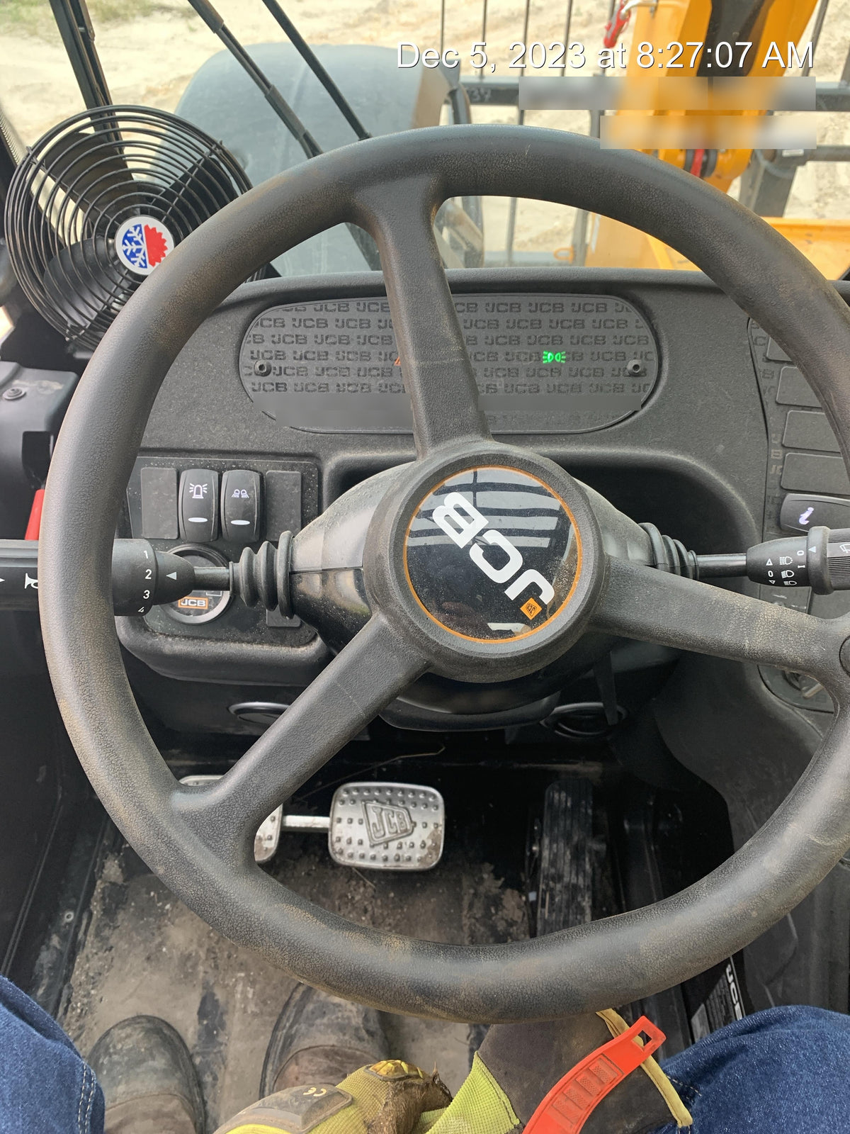 2024 JCB 509-42