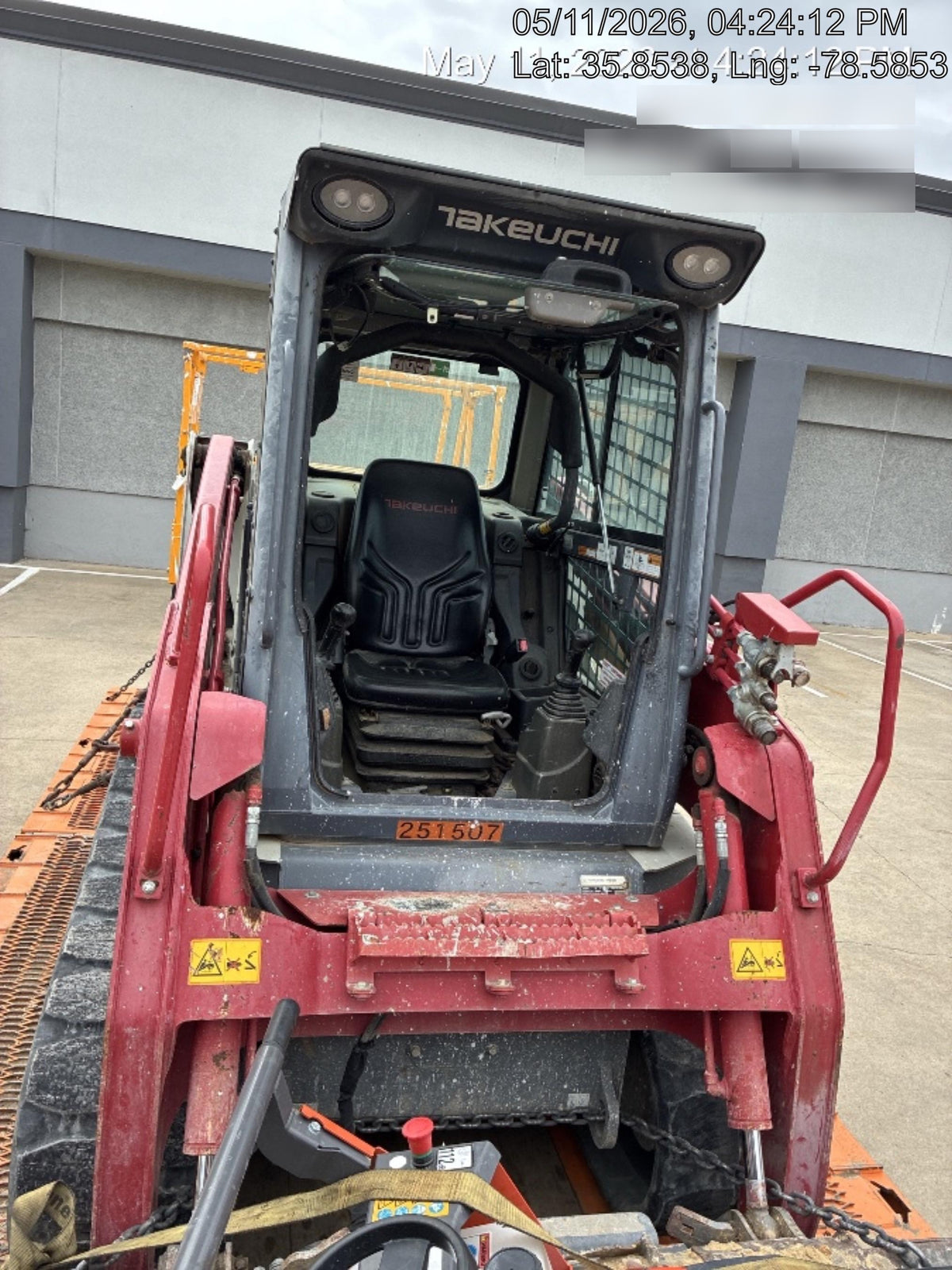 2022 TAKEUCHI TL8R2-CR