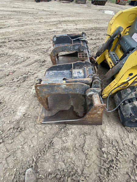 2019 PALADIN 76" Scrap Grapple Bucket - Paladin