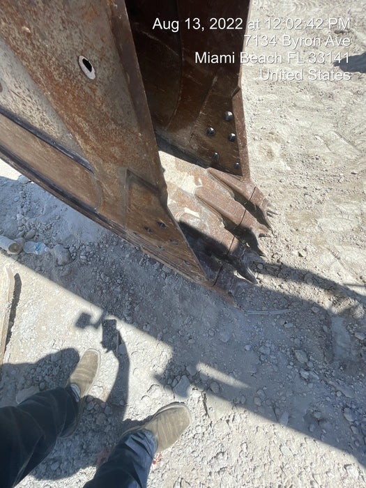 2014 WERK-BRAU 24" Bucket, 56k-65k - Werk